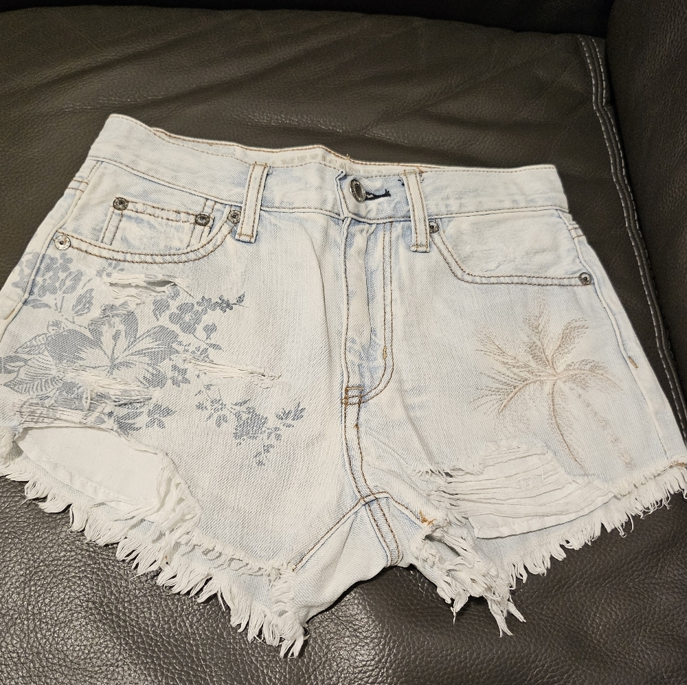 American Eagle Shorts RARE